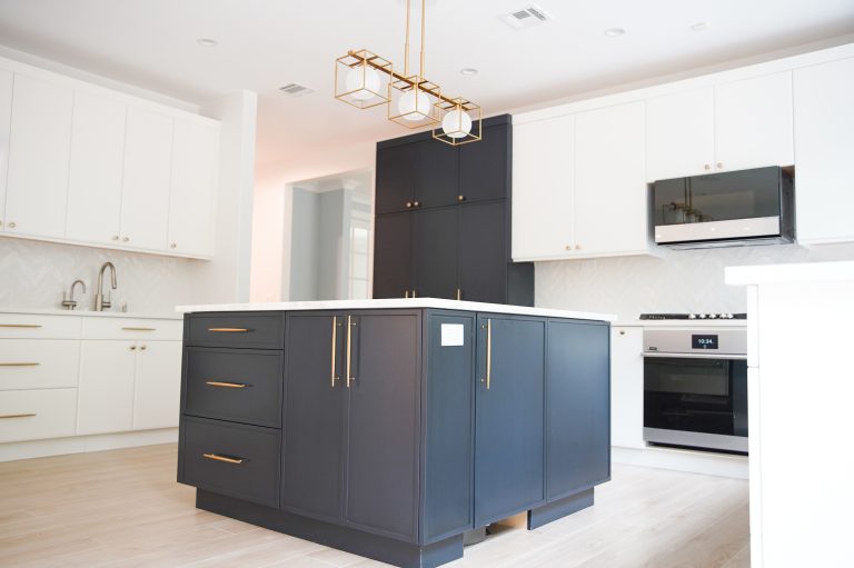 A Modern Kitchen Remodel 2023